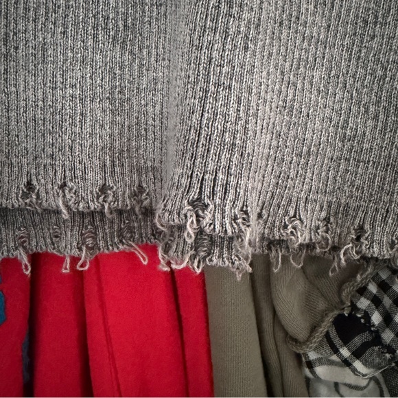 Gray Ribbed Knit Two-Piece Set - Picture 3 of 8